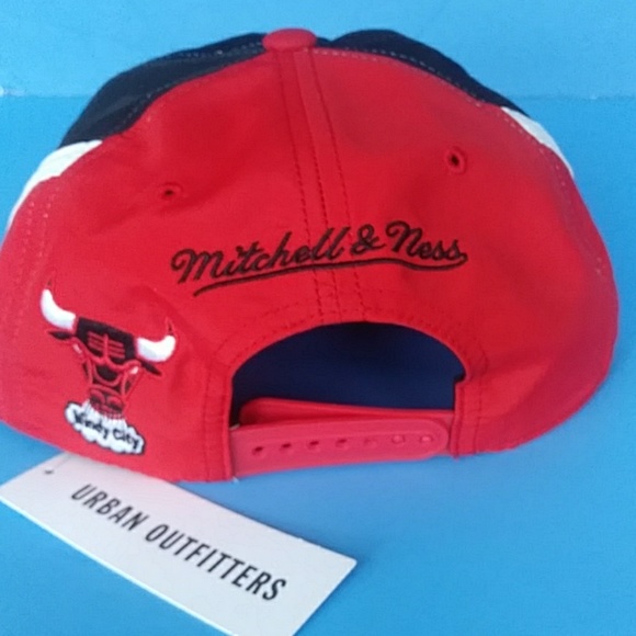 BRAND NEW URBAN OUTFITTERS ACTIVE HAT - Picture 3 of 8